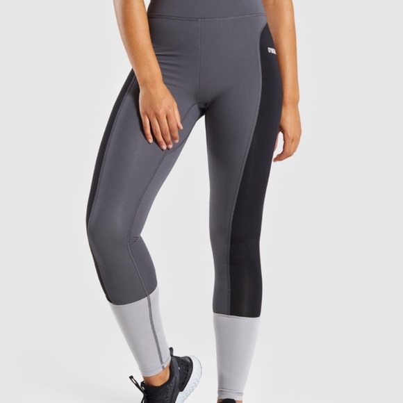 Gymshark Pants - Gymshark Illusion Leggings